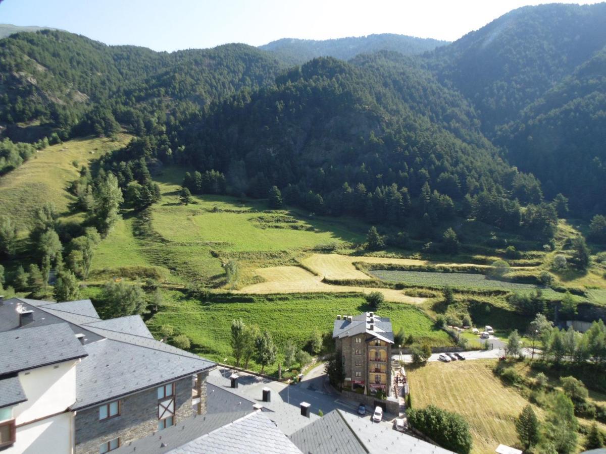 Comfortable Studio With Mountain View In Arinsal 40 M² + Ski Storage Exterior foto