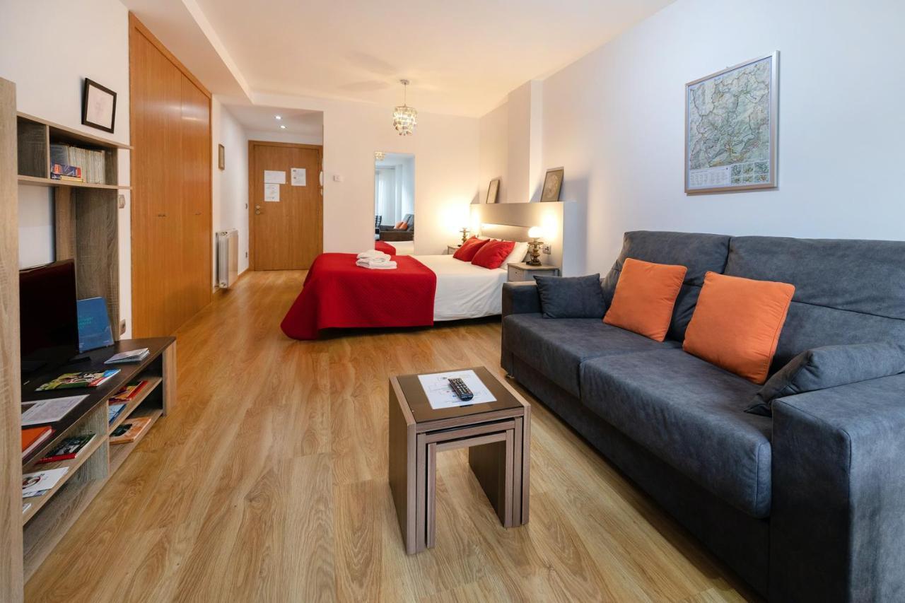 Comfortable Studio With Mountain View In Arinsal 40 M² + Ski Storage Exterior foto